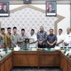 Banleg DPRA saat menerima kunjungan para akademisi dan peneliti dari Universiti Sultan Azlan Shah (USAS), Kuala Kangsar, Perak, Malaysia, Senin (20/1/2025)