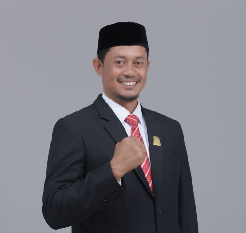 Wakil Ketua DPRK Aceh Besar dari Fraksi Partai Aceh, Naisabur, meminta semua pihak agar menahan diri dari narasi-narasi yang berpotensi memecah belah berbagai elemen masyarakat di Aceh Besar.