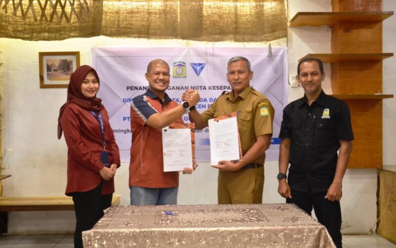 Tingkatkan Kualitas Olahraga, Disparpora Aceh Besar Tandatangani Kerjasama dengan PT Paragon 
