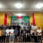 Foto bersama peserta Leadership Training Ramadhan 2025 di aula Kantor Camat Kuta Cot Glie setempat, Sabtu (15/03/2025).FOTO/MC ACEH BESAR
