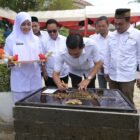 Gubernur Aceh, Muzakir Manaf, yang diwakili oleh Pelaksana Tugas Sekda Aceh, M. Nasir, meresmikan Instalasi Rehabilitasi Terpadu Kuta Malaka di Rumah Sakit Jiwa (RSJ) Aceh, Rabu, 16 April 2025. Peresmian itu sebagai langkah nyata dalam meningkatkan layanan kesehatan jiwa yang inklusif dan berkelanjutan di Aceh.(Foto:Humas Aceh)