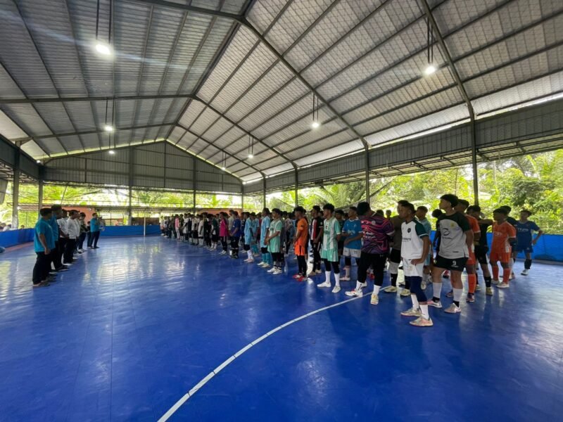 Atlet Futsal Aceh Besar mengikuti seleksi PRA Pekan Olahraga Raga Aceh (PORA) di Lapangan Futsal, Tumbo Baro, Senin (12/05/2025).FOTO/AFK ACEH BESAR