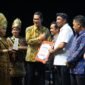 Plt. Sekda Aceh M. Nasir Membuka Gelar Teknologi Tepat Guna di Lapangan Pulau Kayu, Susoh, Aceh Barat Daya. Rabu 28 Mei 2025. Foto: Dok. Biro Adpim Setda Aceh