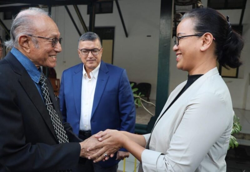 Wali Nanggroe disambut hangat oleh Putri Sulung Sri Sultan Hamengkubuwono, Gusti Kanjeng Ratu Mangkubumi, di Keraton Yogyakarta, Jum'at 27 Juni 2025.(Foto:Dok.Humas Wali Nanggroe Aceh) 