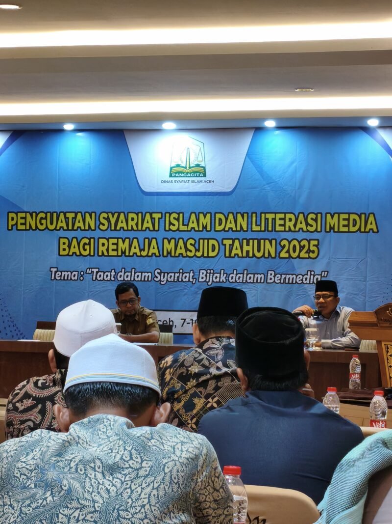 Marzuki, SH kepala bidang syariat islam, satpol PP dan WH aceh membahas fenomena pelanggaran syariat islam di kalangan remaja.Selasa, 8/7/2025 (Foto:Ist)