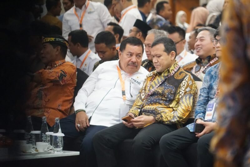 Keterangan foto: Wakil Gubernur Aceh saat menghadiri Pengukuhan Dewan Pengurus Asosiasi Pemerintah Kabupaten Seluruh Indonesia (APKASI) periode 2025-2030 yang berlangsung di Puri Agung, Grand Sahid Hotel, Jakarta, Kamis, 17 Juni 2025. (Foto: Humas BPPA)