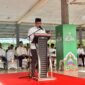 Asisten Administrasi Umum Sekda Aceh, Drs. Muhammad Diwarsyah, M.Si , mewakili Gubernur Aceh ,memberikan sambutan serta melepas Peserta Pawai Tahun Baru Islam 1447H,
Lapangan Blangpadang, Banda Aceh
03-08-2025. Foto ; Dok. Biro Adpim Setda Aceh