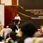 Wakil Gubernur Aceh, Fadhlullah, S.E., memberikan sambutan pada Pelantikan Pengurus DPP Forum Kreatif Perempuan Aceh (DPP-FKPA) di Hermes Palace Hotel, Banda Aceh, Jumat 29/8/2025 (Foto:Dok.Biro Adpim Setda Aceh)