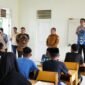 Kepala Dinas Pendidikan Aceh, Marthunis, S.T., D.E.A., meninjau pelaksanaan MPLS di empat sekolah unggulan Aceh Tengah dan Bener Meriah guna memberi motivasi kepada siswa baru menyambut tahun ajaran 2025/2026,Rabu 30/7/2025 (Foto:Ist)
