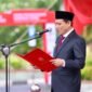 Wakil Gubernur Aceh, Fadhlullah, S.E.,  menjadi pembina upacara peringatan Hari Pendidikan Daerah (HARDIKDA) ke-66 Tahun 2025 di halaman Kantor Gubernur Aceh, Selasa,( 2/9/2025). Foto : Dok. Biro Adpim Setda Aceh