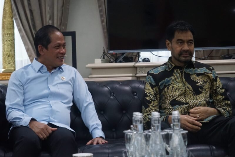 Mualem Minta Dukungan Menteri LHK untuk Dana Abadi Kombatan dan Korban Konflik. Foto : Dok. Biro Adpim Setda Aceh