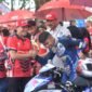 Wakil Gubernur Aceh, Fadhlullah, SE, membuka Turnamen RoadRace Pemerintah Aceh 2025 di Stadion Harapan Bangsa, Minggu, (19 Okt 2025). Foto : Dok. Biro Adpim Setda Aceh