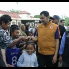 Gubernur Aceh Muzakir Manaf mengantarkan bantuan tanggap darurat bencana untuk masyarakat Kabupaten Aceh Selatan, Rabu (10/12/2025). Foto : Dok. Biro Adpim Setda Aceh