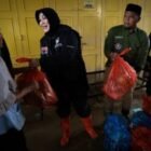 Illiza Sa'aduddin Djamal Lakukan Bakti Sosial di Aceh Tamiang, Bantu Warga Terdampak Banjir, Selasa 23/12/2025 (Foto:Dok.Pemko Banda Aceh)