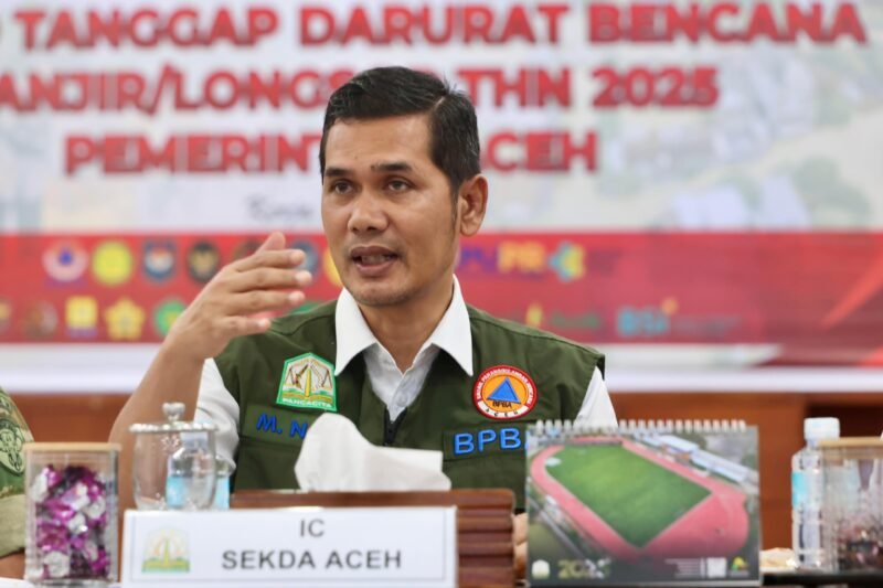 Sekretaris Daerah Aceh, M. Nasir, memberikan keterangan terkait kesiapan sekolah menyambut semester genap tahun ajaran 2025/2026 yang akan dimulai serentak pada 5 Januari 2026.