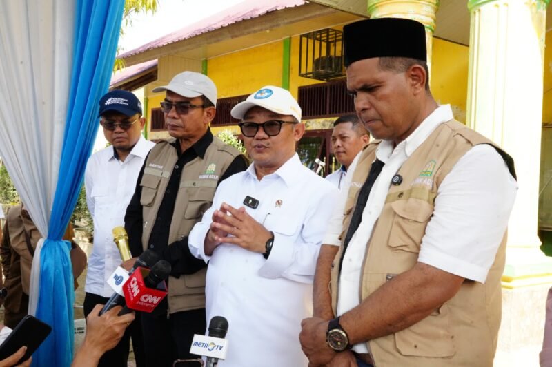 Menteri Dikdasmen Abdul Mu’ti memberikan amanat kepada para siswa di Aceh Tamiang (5/01/2026).