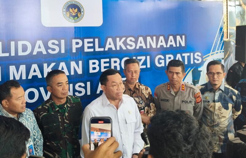 Rapat konsolidasi BGN RI membahas Program Makan Bergizi Gratis di Aceh, dihadiri pejabat tinggi TNI-Polri dan BGN, Sabtu 17/1/2026
