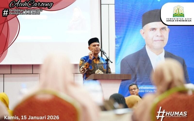 Plt. Kepala Dinas Pendidikan Aceh, Murthalamuddin, S.Pd., MSP, membuka kegiatan Training of Trainer Mendesain Pembelajaran STEM Inklusif yang digelar di Aula Dinas Pendidikan Aceh, 15 Januari 2026, dengan peserta dari unsur pengawas sekolah, kepala sekolah, guru, dan mahasiswa.