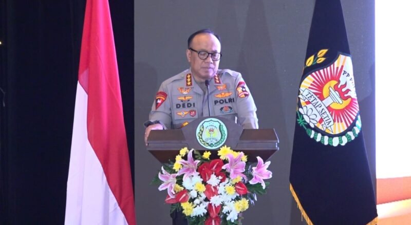 Wakapolri Komjen Pol Prof. Dr. Dedi Prasetyo memberikan sambutan pada pembukaan Munas VI PP Polri Tahun 2026 di Jakarta, menegaskan posisi Polri di bawah Presiden sah secara konstitusi.(29/01/2026).