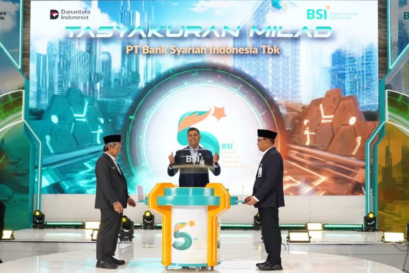Direktur Utama PT Bank Syariah Indonesia (Persero) Tbk Anggoro Eko Cahyo saat menghadiri Tasyakuran Milad ke-5 BSI di BSI Tower Jakarta, Senin (2/2/2026), sekaligus peresmian status BSI sebagai Persero.