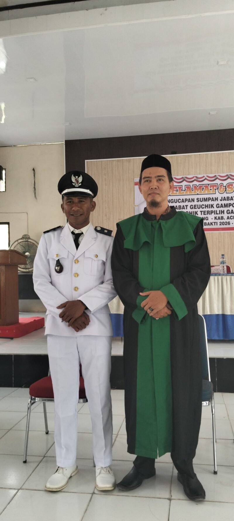 Khusairi dilantik sebagai Geuchik Gampong Ranto, Aceh Utara, setelah menang Pilchiksung dengan 133 suara, Kamis 05/2/2026