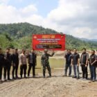 Personel gabungan Polres Aceh Besar, Polda Aceh, dan TNI menertibkan aktivitas tambang emas ilegal di kawasan aliran Sungai Siron, Kecamatan Kuta Cot Glie, Rabu (11/02/2026).