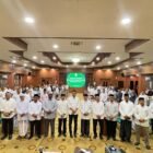 Sekretaris Daerah Aceh, M. Nasir, S.IP, MPA, memberi sambutan pada kegiatan pelepasan tim safari ramadhan pemerintah Aceh Tahun 1447 H di gedung serbaguna Setda Aceh. 27/02/2026