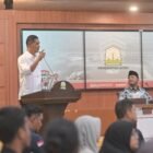 Sekretaris Daerah Aceh, M. Nasir melaunching Dashboard Peta aksi dan Partisipasi masyarakat untuk penanggulangan bencana Aceh di Gedung Serbaguna Setda Aceh, Banda Aceh, 27/2/2026