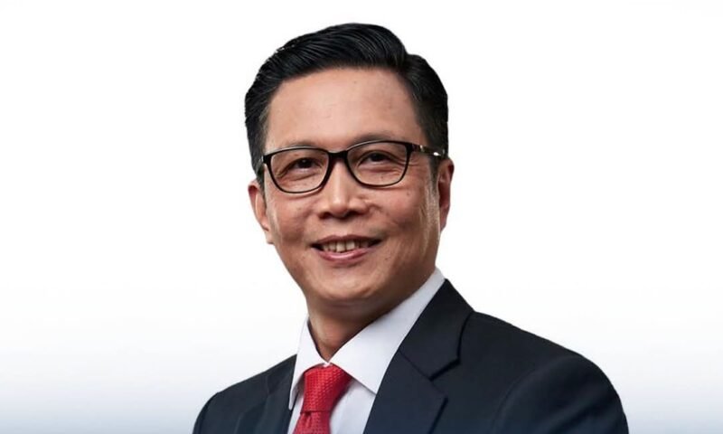 Jeffrey Hendrik resmi ditunjuk sebagai Pelaksana Jabatan Sementara (PJS) Direktur Utama Bursa Efek Indonesia (BEI) dalam rapat direksi yang digelar Jumat lalu.(3/2/2026).