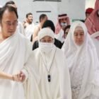 Megawati Soekarnoputri bersama keluarga menunaikan ibadah umrah dan memanjatkan doa untuk persatuan serta kesejahteraan Indonesia di Masjidil Haram, Mekkah, menjelang Ramadhan 1447 H.(14/2/2026)