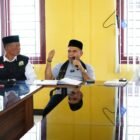 Kepala Dinas Pendidikan Aceh, Murthalamuddin, S.Pd., MSP, saat memberikan arahan dan motivasi kepada jajaran dewan guru SMA Negeri 1 Gunung Meriah, Aceh Singkil, Rabu (04/03/2026).