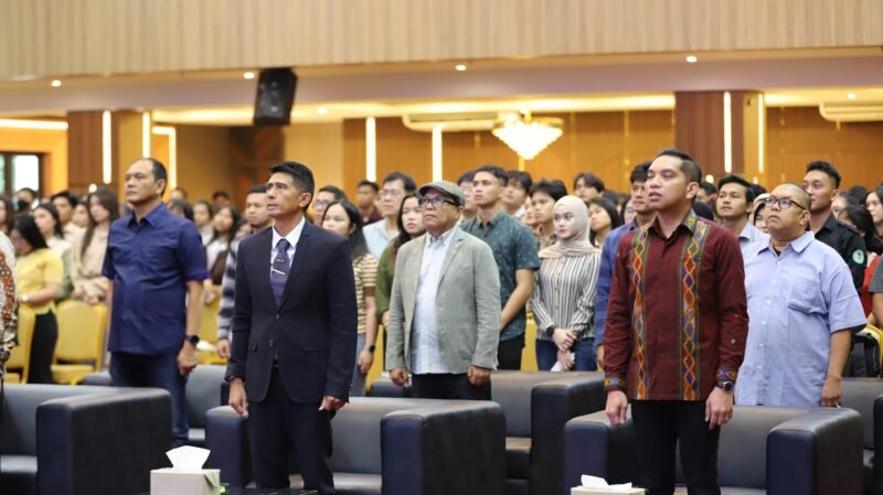 Kapolda Aceh Irjen Pol. Drs. Marzuki Ali Basyah, M.M., saat memberikan materi bertajuk “Local Wisdom dalam Merawat Kamtibmas dan Penegakan Hukum” di Universitas Prima Indonesia (Unpri) Medan, Kamis (12/3/2026).