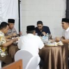 Gubernur Aceh Muzakir Manaf dan Wakapolda Aceh, serta wakajati aceh hadir dalam acara buka puasa bersama yang penuh kehangatan di rumah dinas Sekda Aceh M. Nasir di Banda Aceh, Jumat (13/3/2026).