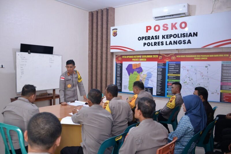 Kapolda Aceh, Irjen Pol. Drs. Marzuki Ali Basyah, M.M., tinjau Posko Operasi Ketupat Seulawah 2026 di Mapolres Langsa, 30 Maret 2026. Ia tekankan optimalisasi Pos Pelayanan sebagai center of service bagi masyarakat, Jumat 20/03/2026.