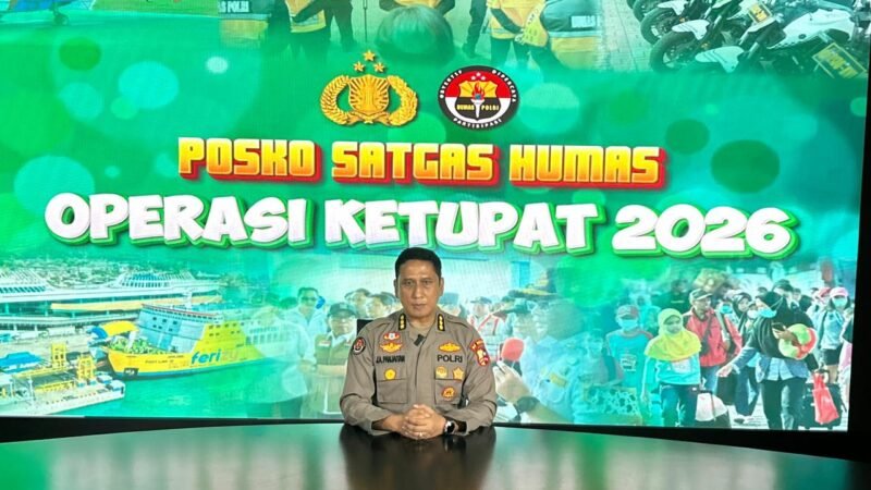 Juru Bicara Polri Ops Ketupat 2026, Kombes Pol. Jansen Avitus Panjaitan, memberikan keterangan pers terkait situasi kamtibmas dan kesiapan rekayasa lalu lintas one way nasional pada hari ke-12 operasi di Jakarta, Selasa (24/3/2026).