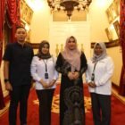 Ketua TP PKK Aceh Marlina Muzakir, menerima kunjungan silaturrahmi Kepala Departemen Gadai PT Pegadaian Area Aceh Mulyani, di Ruang Adat Meuligoe Gubernur Aceh, Senin (30/3/2026) sore.