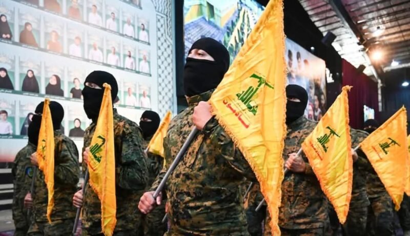 Ketegangan meningkat di Timur Tengah setelah Hizbullah meluncurkan rudal dari Lebanon ke Israel sebagai balasan atas kematian Pemimpin Tertinggi Iran, Ali Khamenei.(2/3/2026).