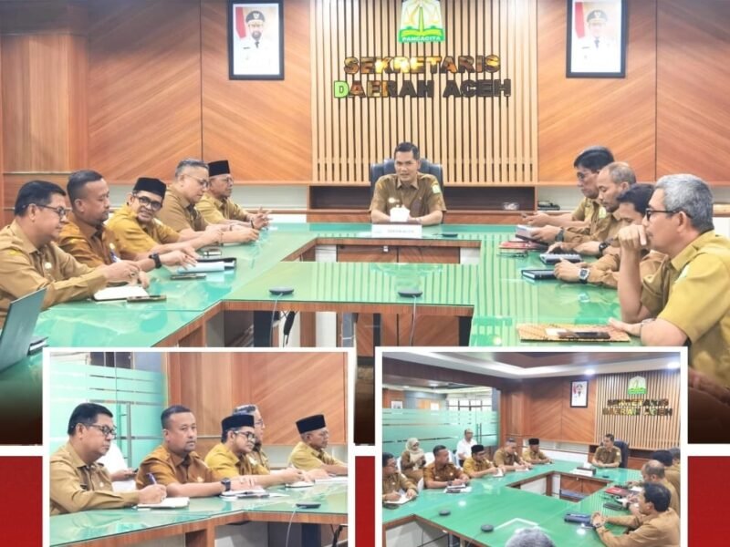 Sekretaris Dinas Sosial Aceh, Chaidir, S.E., M.M., mengikuti Rapat Koordinasi Dana Transfer dan Belanja Tidak Terduga (BTT) yang dipimpin Sekda Aceh Nasir Syamaun di Ruang Rapat Sekda Aceh, Selasa (3/3/2026).