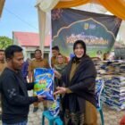 Wali Kota Banda Aceh, Illiza Sa’aduddin Djamal meninjau langsung Gerakan Pangan Murah di halaman Kantor DPPKP Kota Banda Aceh, Selasa (10/3/2026), yang digelar untuk membantu masyarakat mendapatkan bahan pokok dengan harga terjangkau menjelang Idulfitri.