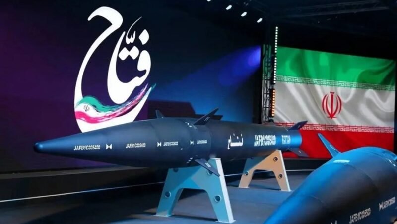 Balasan Iran atas serangan AS-Israel dengan rudal hipersonik Fattah-2, Selasa 03/03/2026.