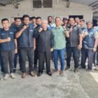 Plt Dirut PDAM Tirta Mountala bersama jajaran melakukan launching Posko Penertiban Tunggakan dan Sambungan Liar, yang bertempat di Kantor PDAM Tirta Mountala cabang Darul Imarah, Gampong Lambheu, Rabu (1/4/2026) FOTO/ MC ACEH BESAR