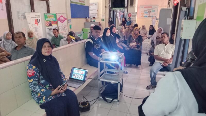 Puskesmas Lhoknga bekerjasama dengan Flower Aceh melakukan penyuluhan TBC di Puskesmas Lhoknga, Aceh Besar, Kamis (2/4/2026). FOTO/ MC ACEH BESAR