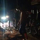 Aliran Krueng Meureudu yang meluap merendam permukiman warga di Kabupaten Pidie Jaya pada Rabu (08/04/2026) malam.