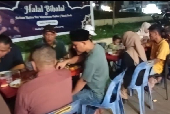 Jajaran pengurus PW IWO Aceh, PD IWO Aceh Besar, dan PD IWO Banda Aceh menghadiri kegiatan Halalbihalal dan arisan rutin di Cafe Home Stay, Banda Aceh, Sabtu (11/4/2026) malam.