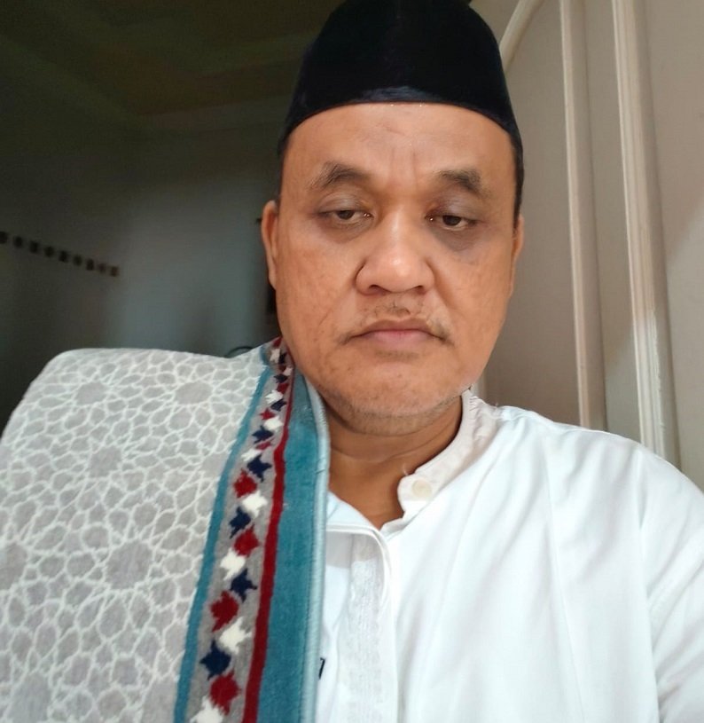 Suasana pemungutan suara pemilihan Kepala Mukim Lhoknga periode 2026-2031 yang berlangsung di halaman Mesjid Al-Ikhlas, Lhoknga, Aceh Besar, Minggu (12/04/2026).