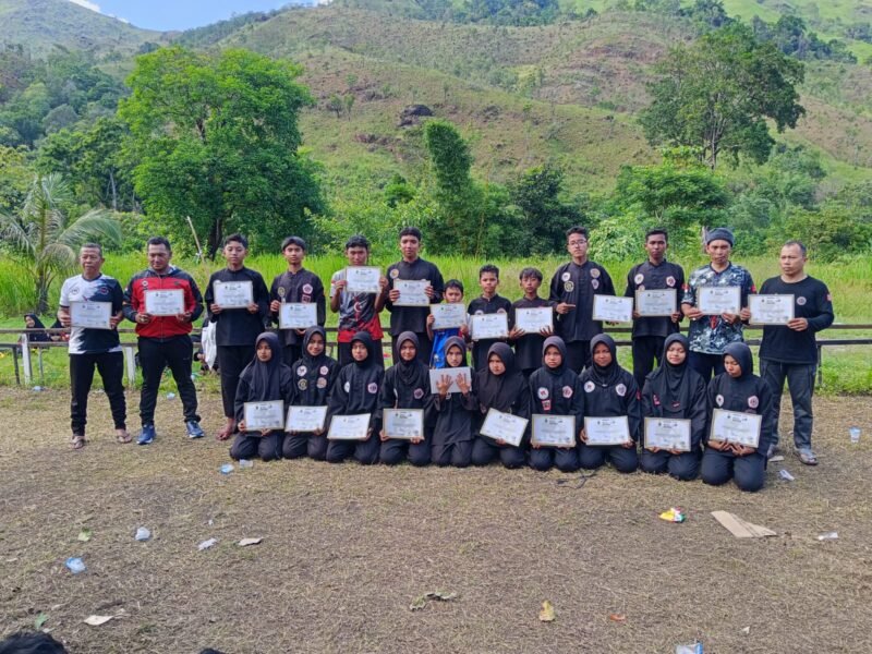 Selamat dan sukses bagi seluruh Askar Perisai Putih Atjeh atas penghargaan sertifikat Diklat Ramadhan ke-4 di Bandung tahun 2026. Konsistensi dalam menjaga keilmuan tradisi dan kompetensi adalah kunci utama kita tetap berdiri tegak.