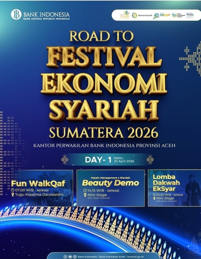 Ratusan peserta memadati kawasan Universitas Syiah Kuala (USK) saat mengikuti kegiatan FunWalkQaf dalam rangka pembukaan Puncak Acara Road to Festival Ekonomi Syariah (Fesyar) Aceh 2026 di Banda Aceh, Sabtu (25/4/2026). 