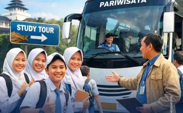 Disdik Aceh melarang kegiatan perpisahan mewah dan tamasya luar daerah bagi siswa, guna meringankan beban masyarakat di tengah masa pemulihan pascabencana.