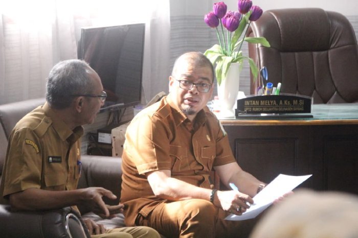 Kepala Dinas Sosial Aceh, Budi Afrizal, meninjau Unit Pelaksana Teknis Daerah (UPTD) Panti Sosial Lanjut Usia Geunaseh Sayang (PSLUGS) di Ulee Kareng, Kota Banda Aceh, Selasa (7/4/2026).