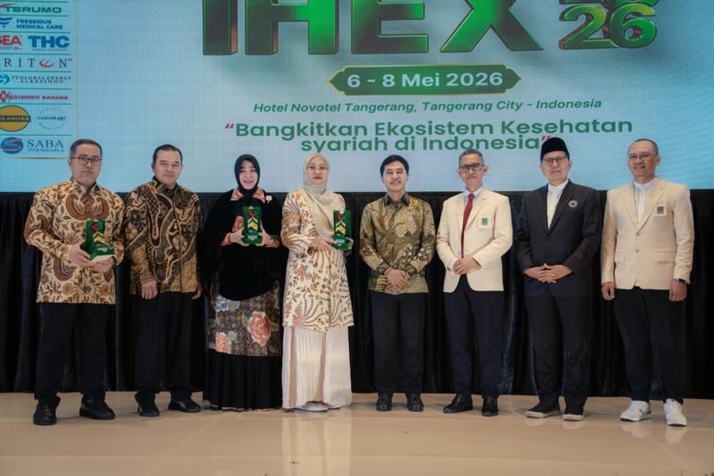 RSUD Meuraxa Banda Aceh raih MUKISI Award 6th IHEX 2026 di Tangerang Rabu (6/5/2026) usai lulus re-sertifikasi syariah 2024-2025, bukti konsistensi layanan kesehatan berbasis Islam.